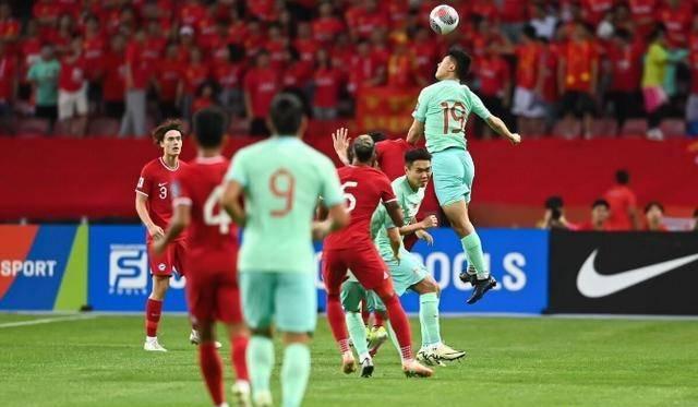 新加坡男足队长兼职中介,新加坡足球队长房产中介