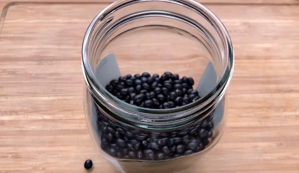 “冬吃3豆，医生搬走”，中老年一周吃2次，提高免疫，身体强健