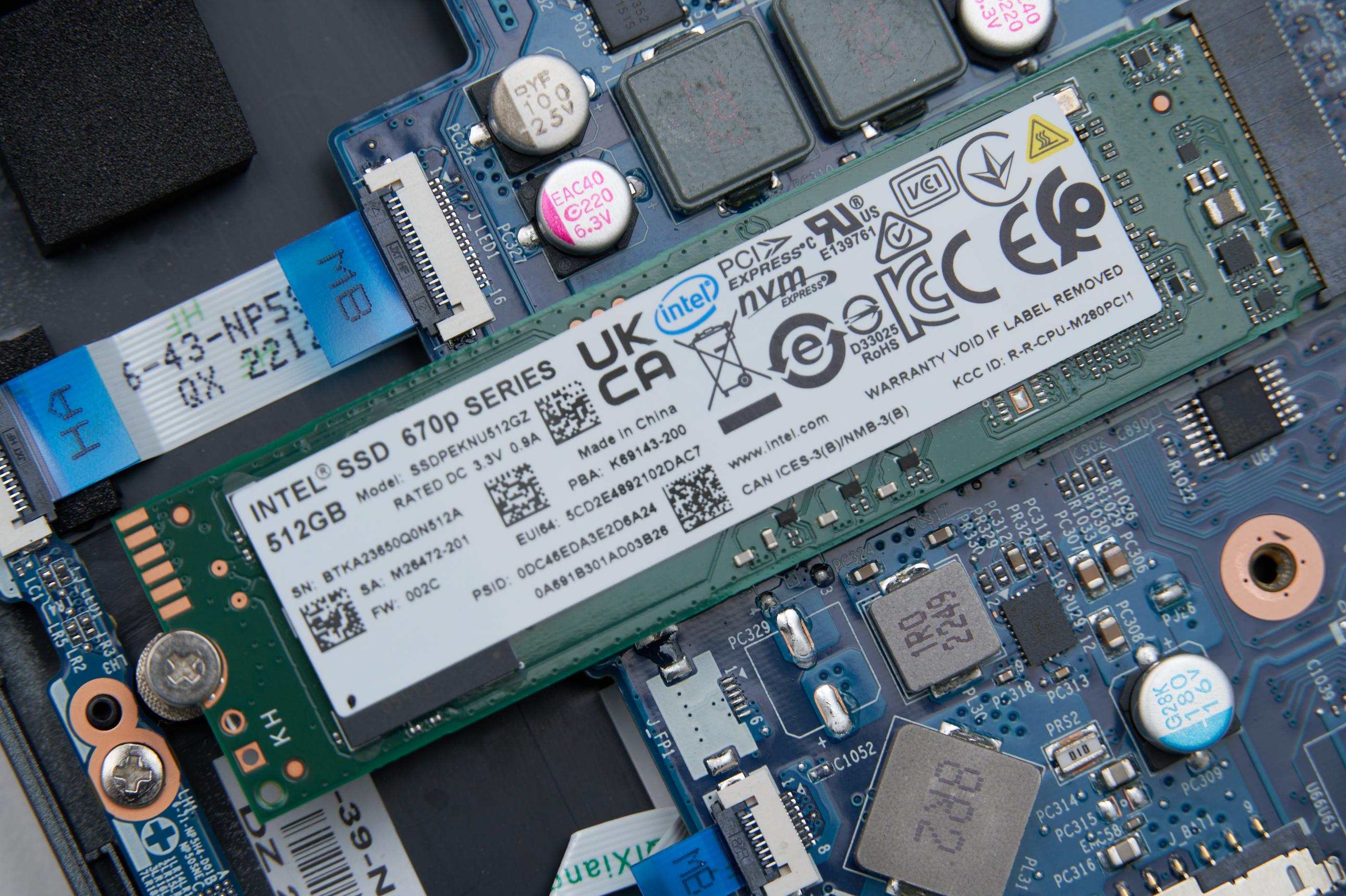 七彩虹将星x15xs,intel超核心显卡750评测