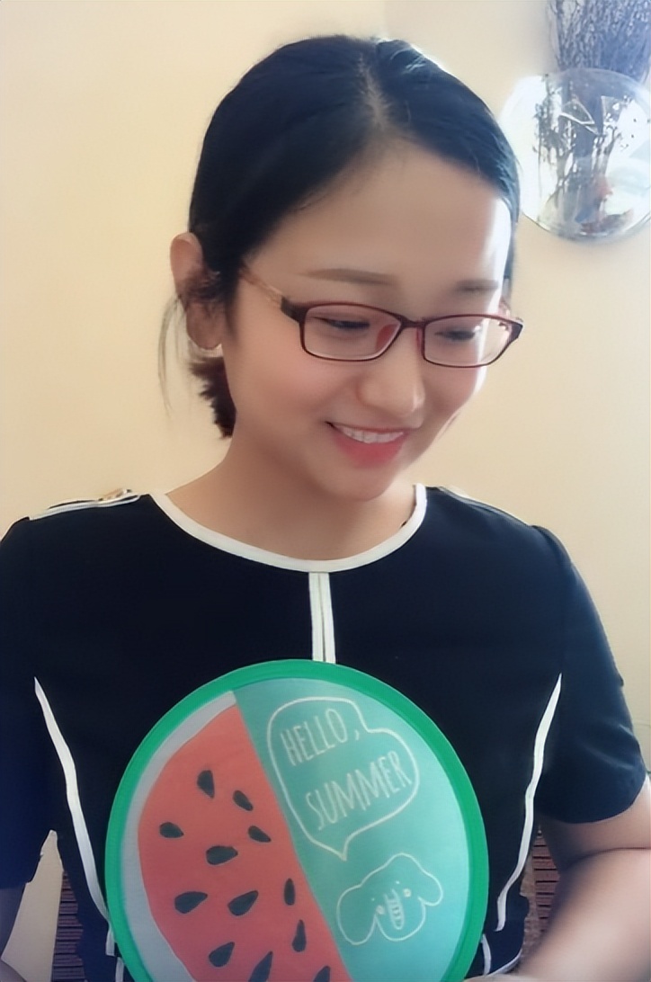 草根网红怎么样了,曾经红极一时的网红人设崩塌