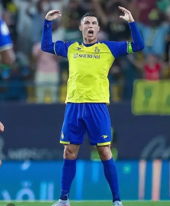 自律c罗国足,自律的c罗是成功的复仇者