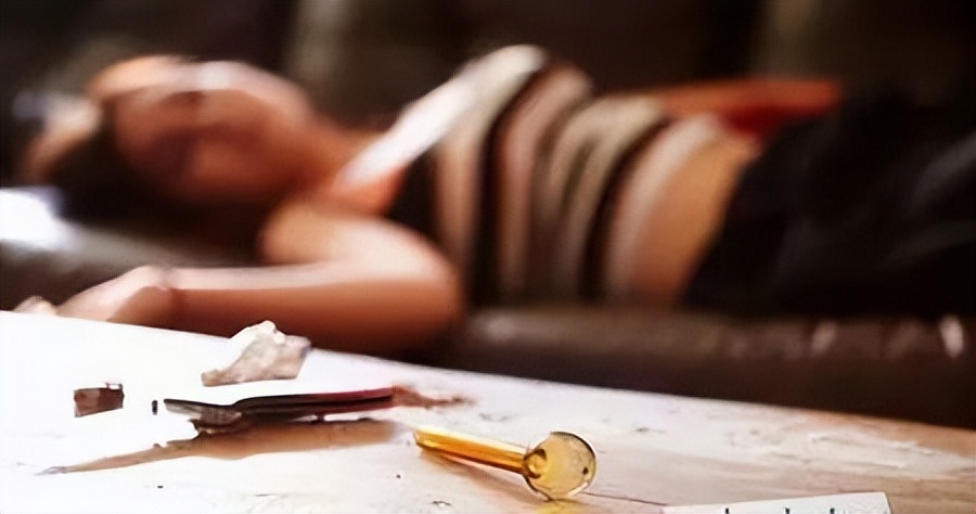 禁毒小知识药物的危害,禁毒知识毒品的危害答案