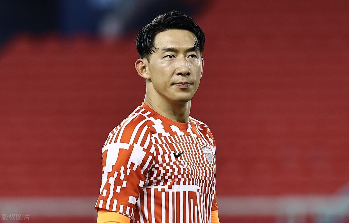 李铁隋东亮张效瑞比赛,张效瑞深圳佳兆业