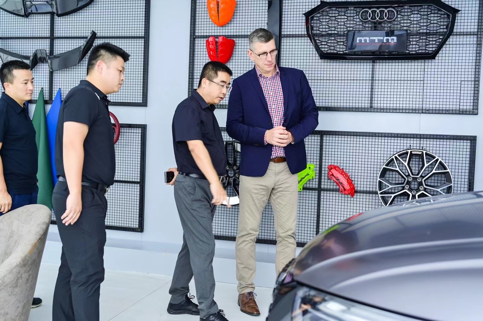 触手可及的高品质二手车,触手可及的高级品质