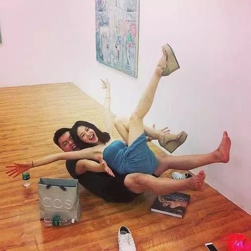 雷宛萤故事,豆瓣女神早期