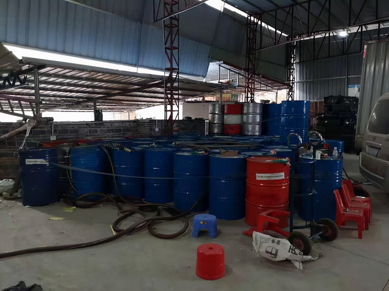 鏈烘补鍒板簳鏄笉鏄獥浜虹殑,浣犱滑涔扮殑鏈烘补鏄笉鏄悎鏍肩殑