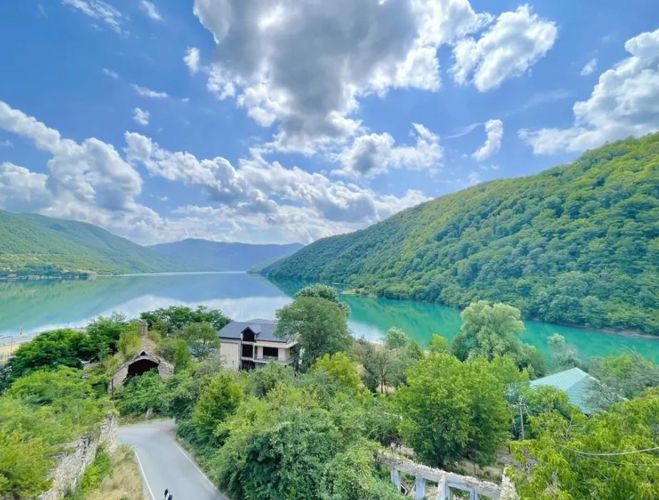 从俄乌冲突看西方手段,从哈萨克斯坦事件看俄罗斯