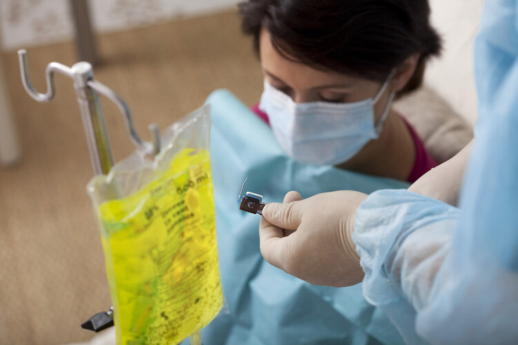 化疗反应大不能继续化疗,化疗的不良反应一般多久出现