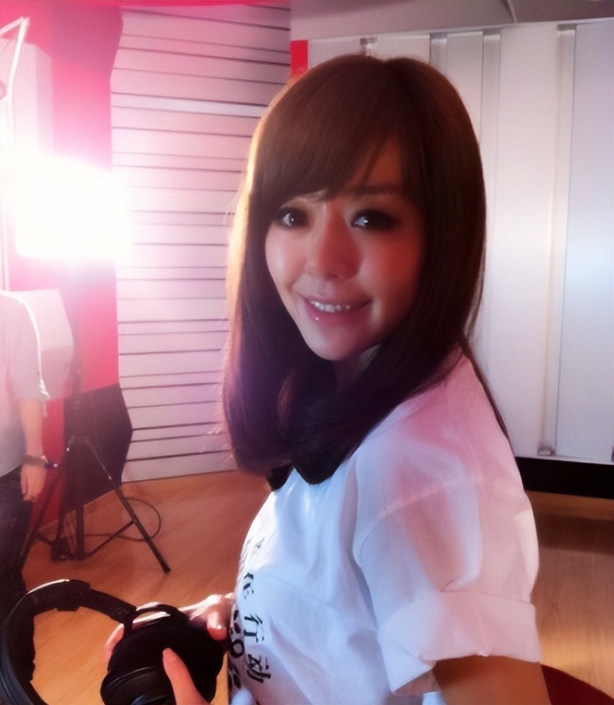 安又琪是哪一届的超级女声,安又琪是超女冠军吗