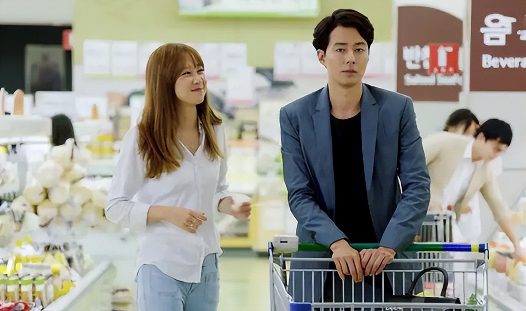 韩国爱情电视剧爱上女主播,韩国漂亮女老板爱情电视剧