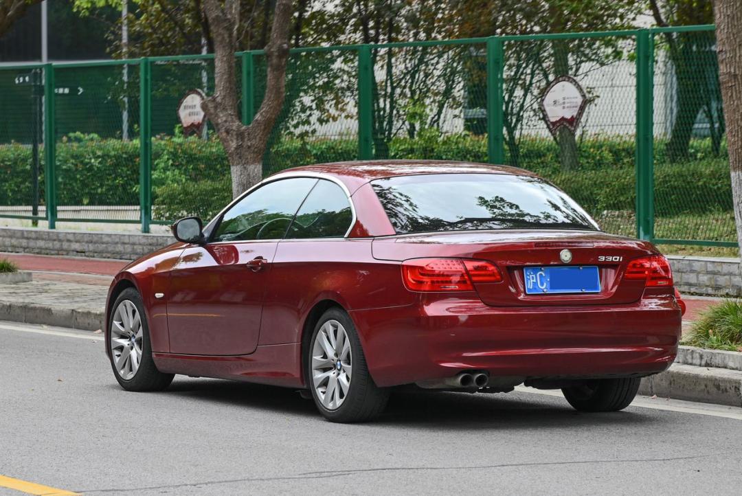 宝马430i硬顶敞篷二手价格,宝马2系敞篷硬顶二手价格