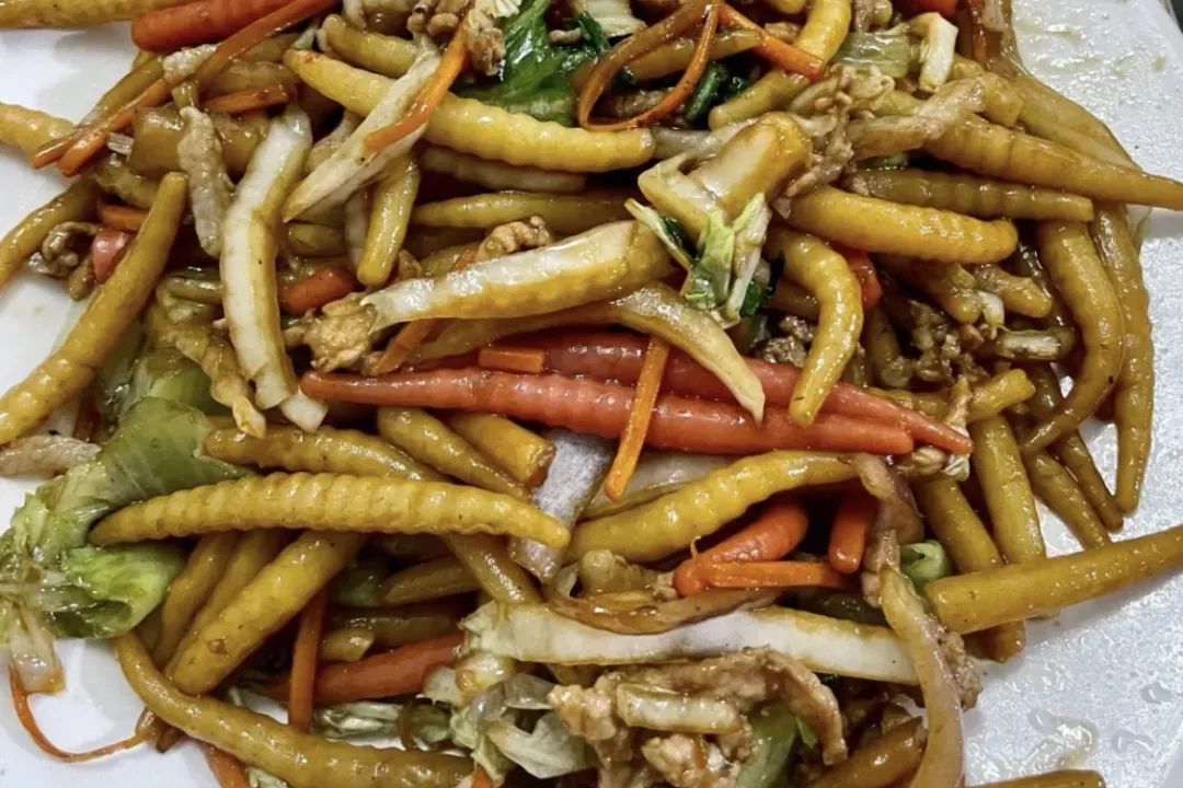 打飞的都要去坐的动车,怎么每站都这么好看