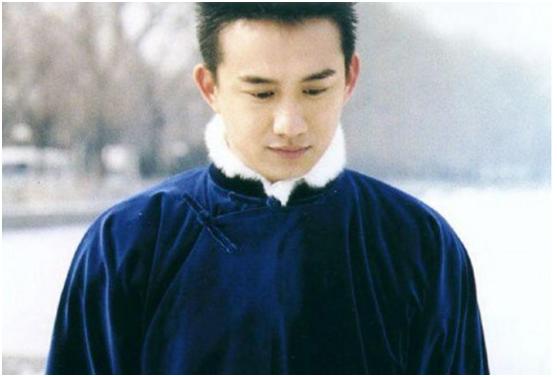 装疯卖傻的代表人物,装疯卖傻的角色