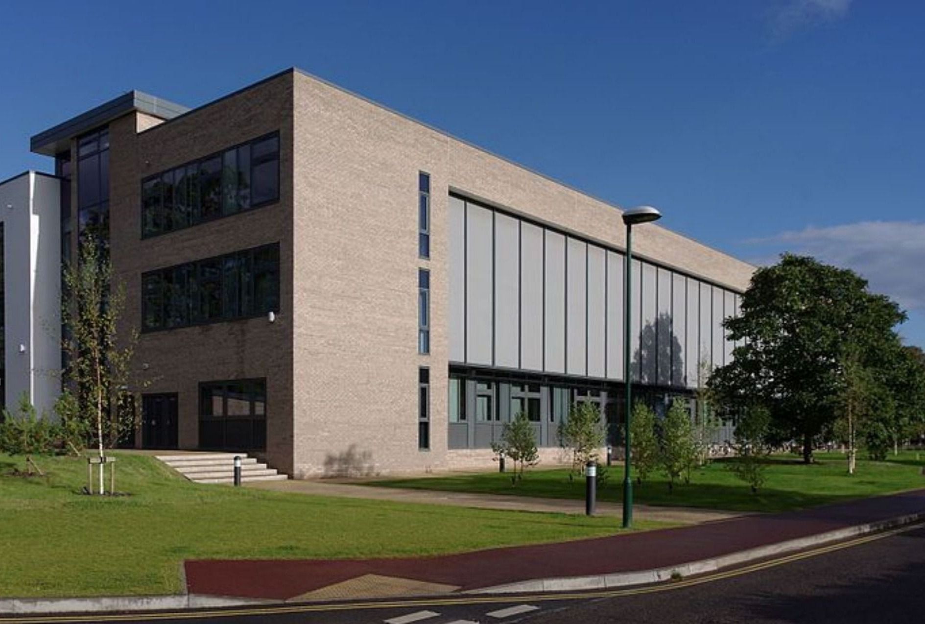 英国本地毕业生就业方向,英国就业率极高的三种专业