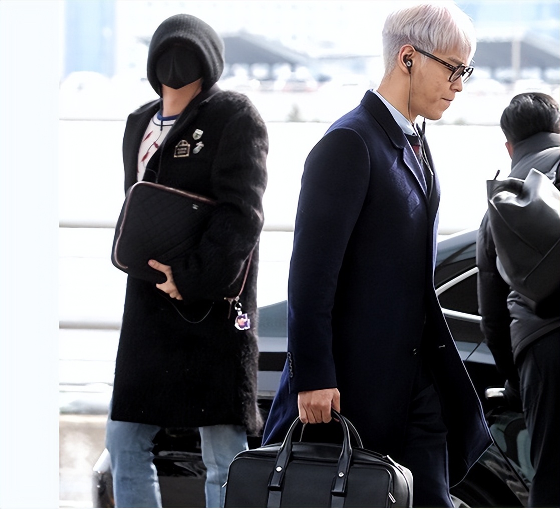 曾让杜海涛下跪的韩星又出辣眼造型！胡子拉碴，牙上还镶两颗彩钻