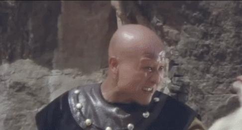 李连杰计春华对打视频,计春华打得过李连杰吗