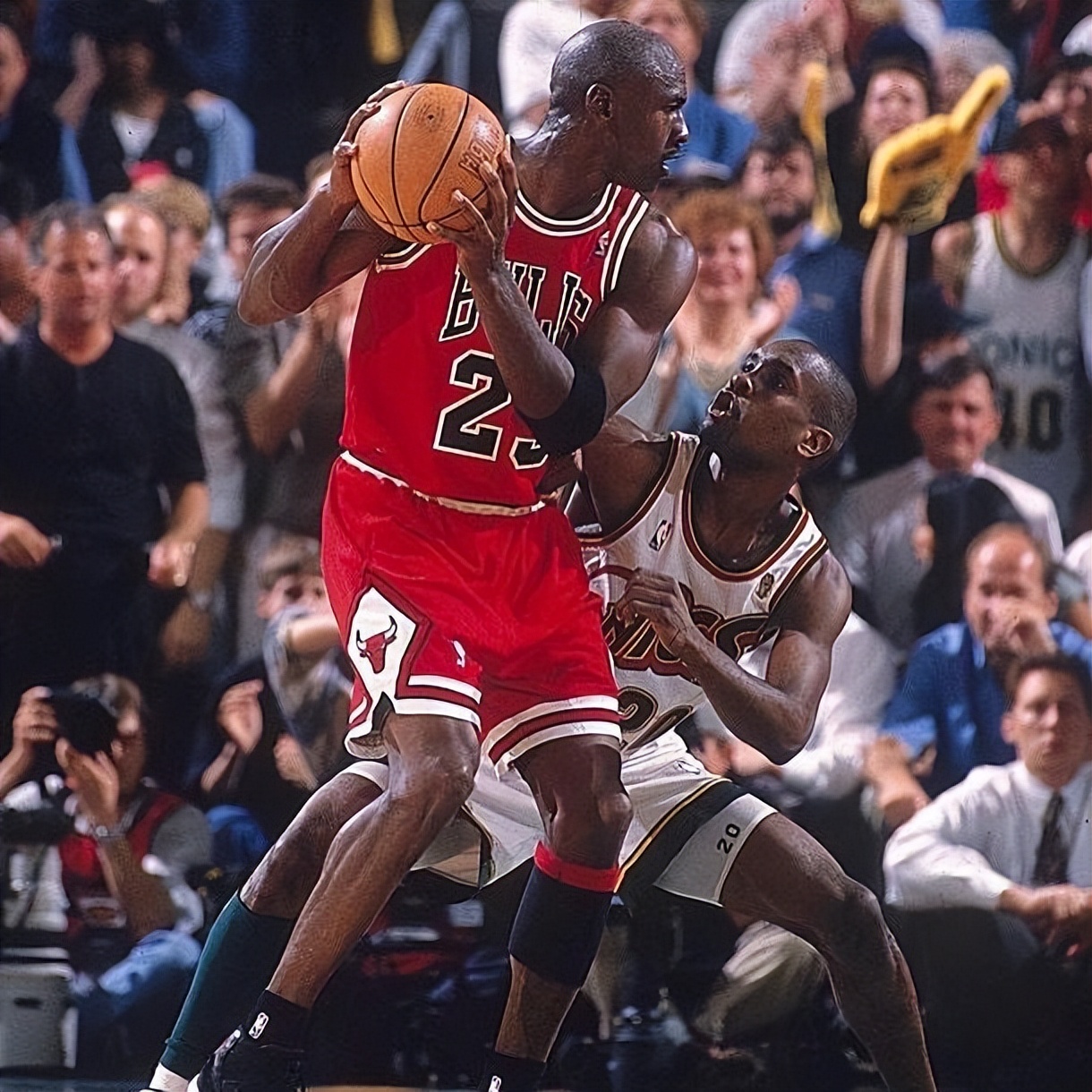 谁能一对一防住科比,有人能单防乔丹吗