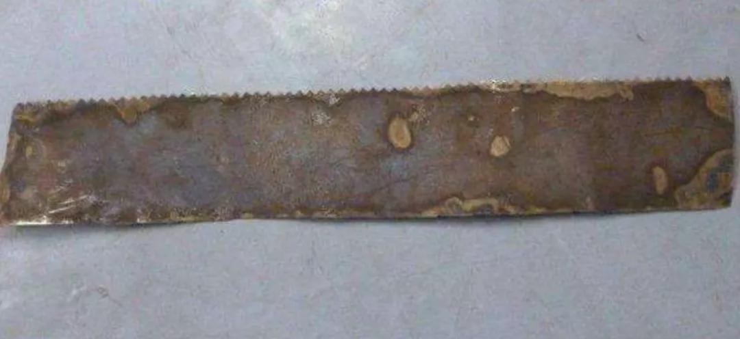 鲁班发明锯子过程简洁,鲁班用的锯子是他发明的吗