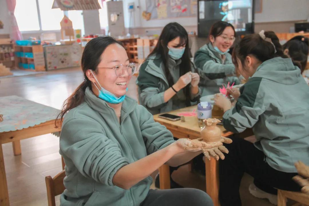 心中有爱幼儿园,幼儿园食育课程教师培训