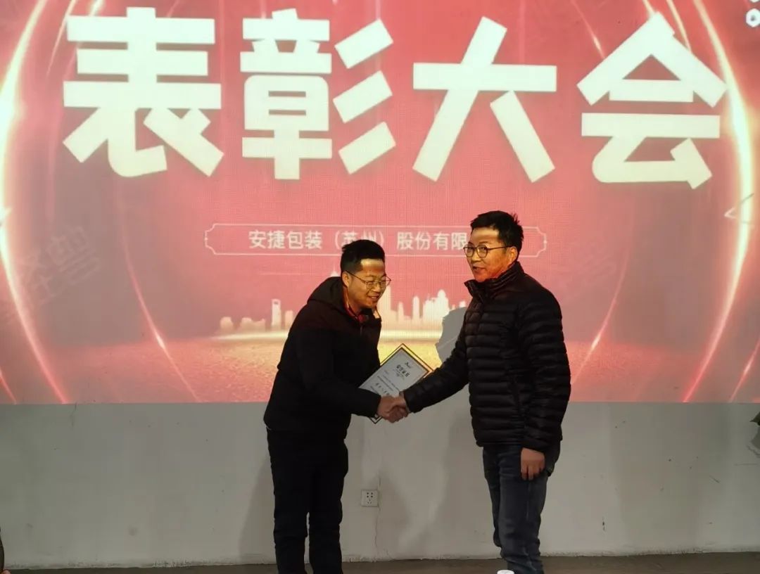 瀹夋嵎鍖呰鍏ㄥ瑙嗛,瀹夋嵎骞翠細