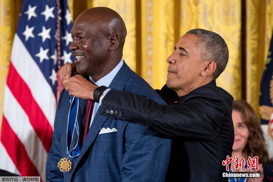 世界上最富有的运动员迈克尔乔丹 (迈克尔乔丹美国体育)