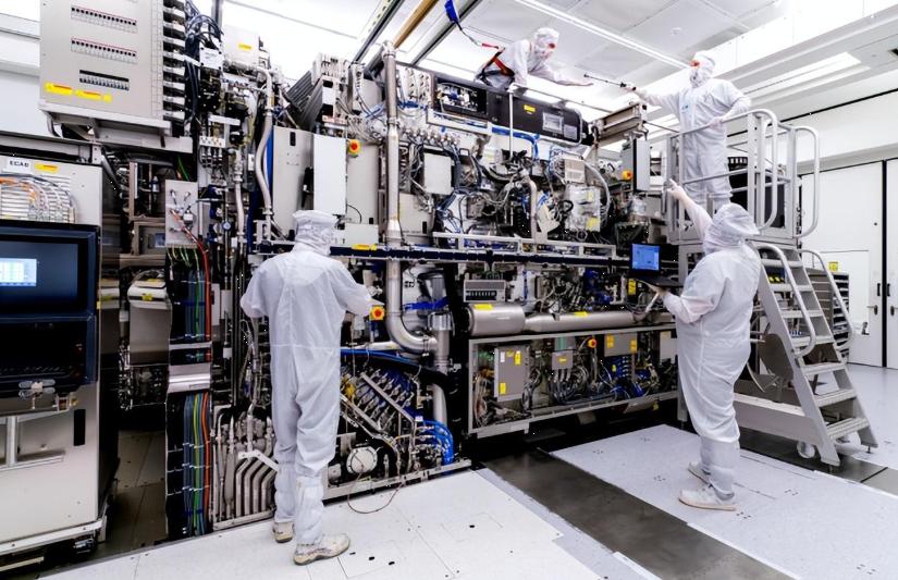 美对芯片实施新管制应对,美限制对华出口芯片