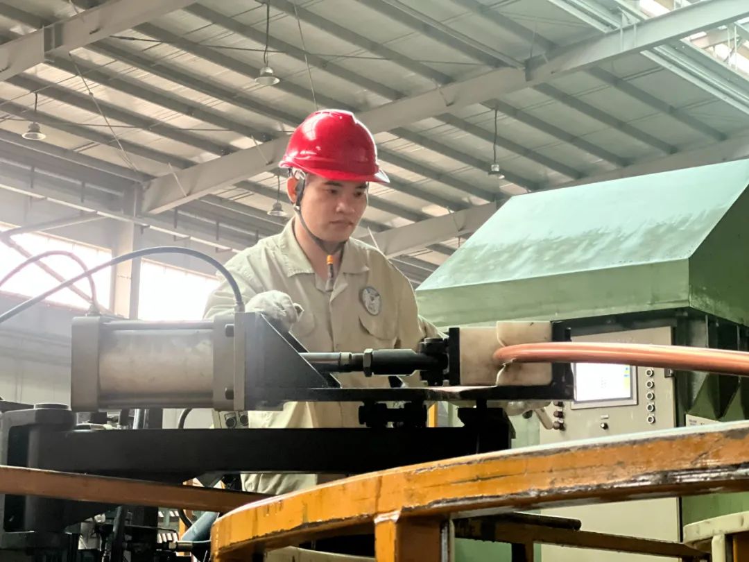 不一样的海亮蓝领|他是广东海亮人眼里的质量护航人