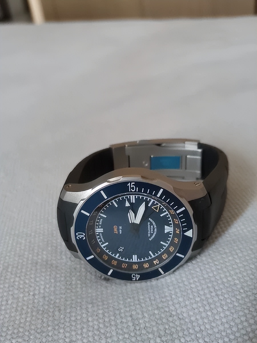 格拉苏蒂莫勒手表怎么查真假,格拉苏蒂莫勒表是什么档次