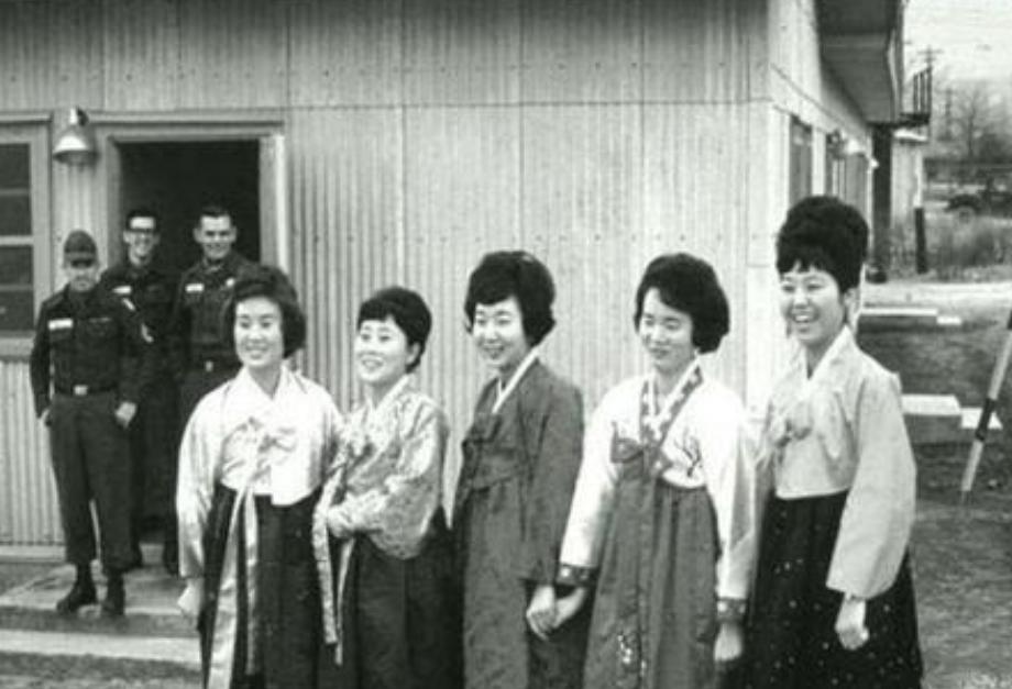 2002年韩日世界杯韩国vs西班牙,韩国人自己评价02年韩国足球事件