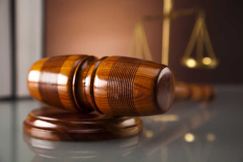 13岁女孩怀孕，法医DNA鉴定与副校长吻合，判刑七年后竟然是冤案