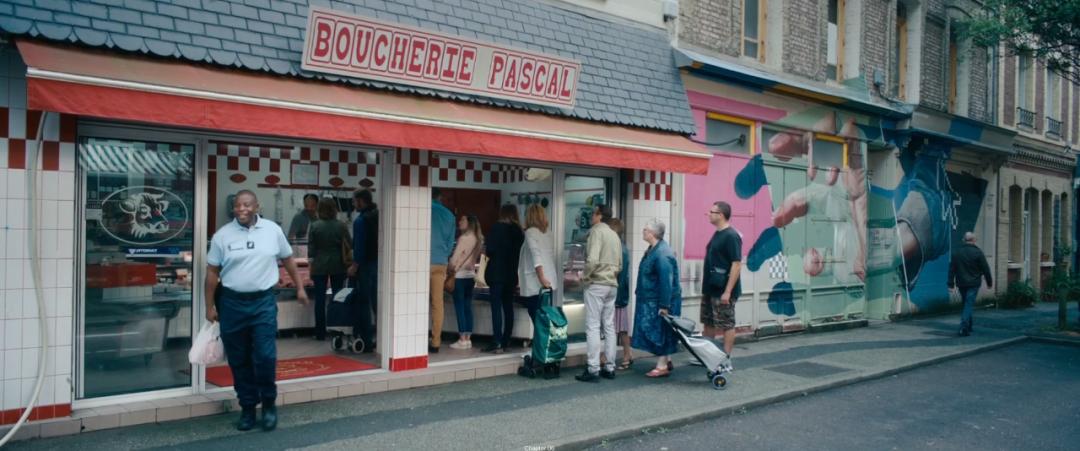 法国版「人肉叉烧包」，尺度逆天