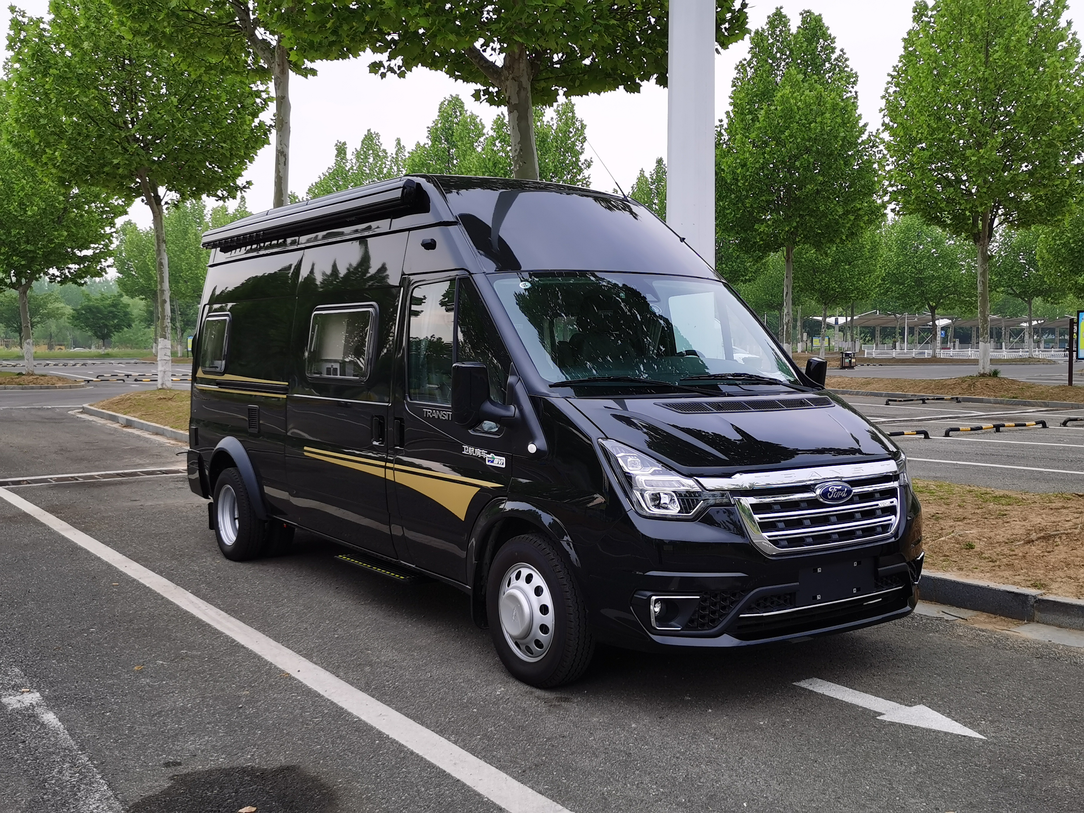 福特新全顺房车油耗,全顺升顶房车油耗