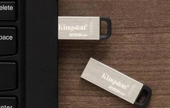 u盘在手机电脑上读不出来怎么办,车载u盘在电脑上读不出来怎么办