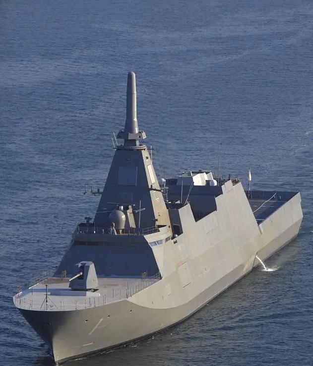 日本最新一代护卫舰 (日本最上级护卫舰和中国052d对比)