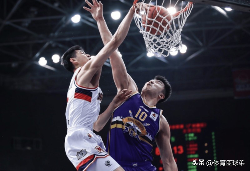 郭士强指导在广州队休赛期的训练,郭士强广州赛后发布会最新