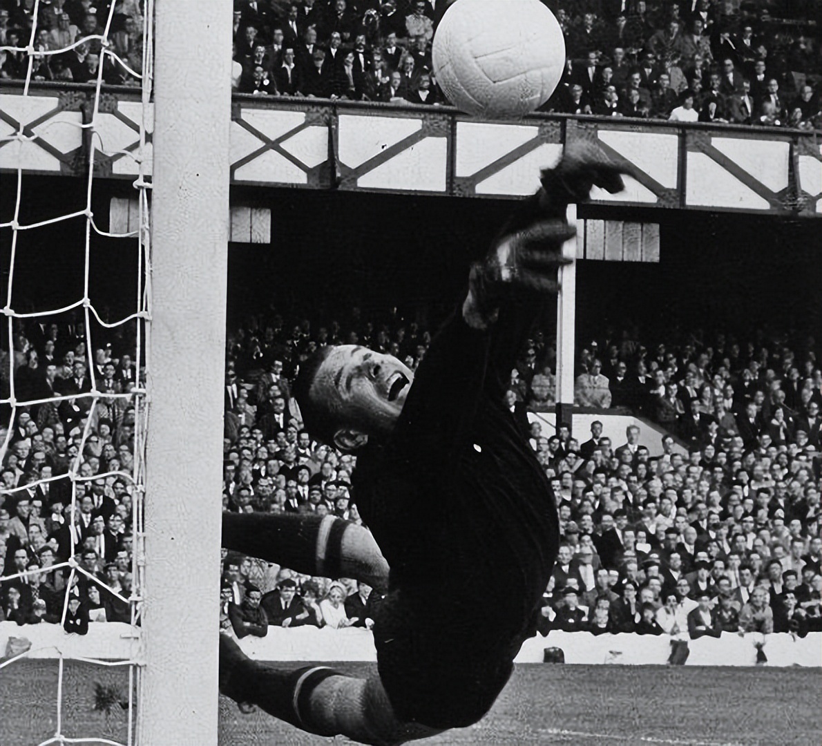 诺伊尔世界门将排名,世界最佳守门员诺伊尔