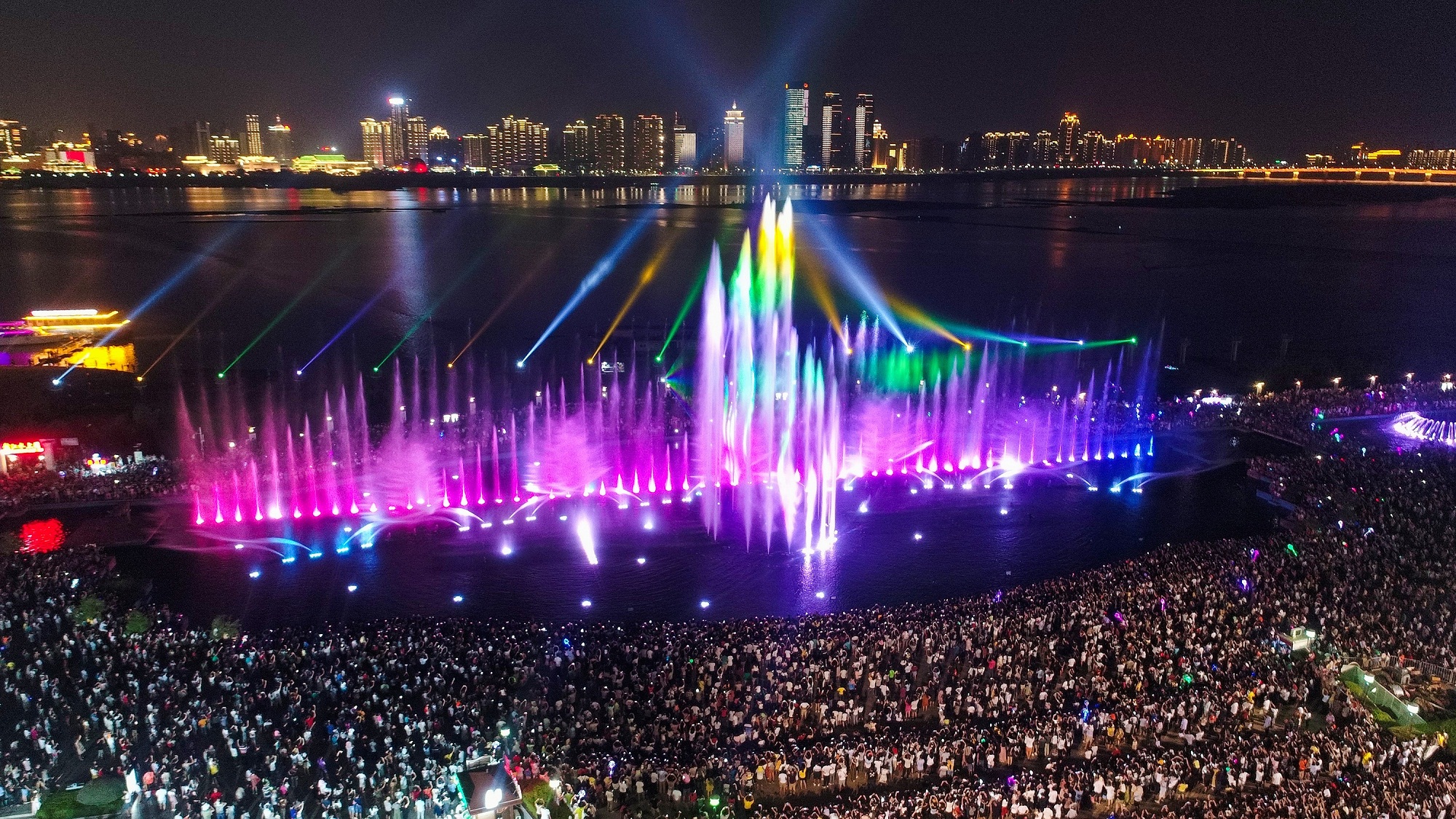 南昌力争国家中心城市,南昌打造特大城市