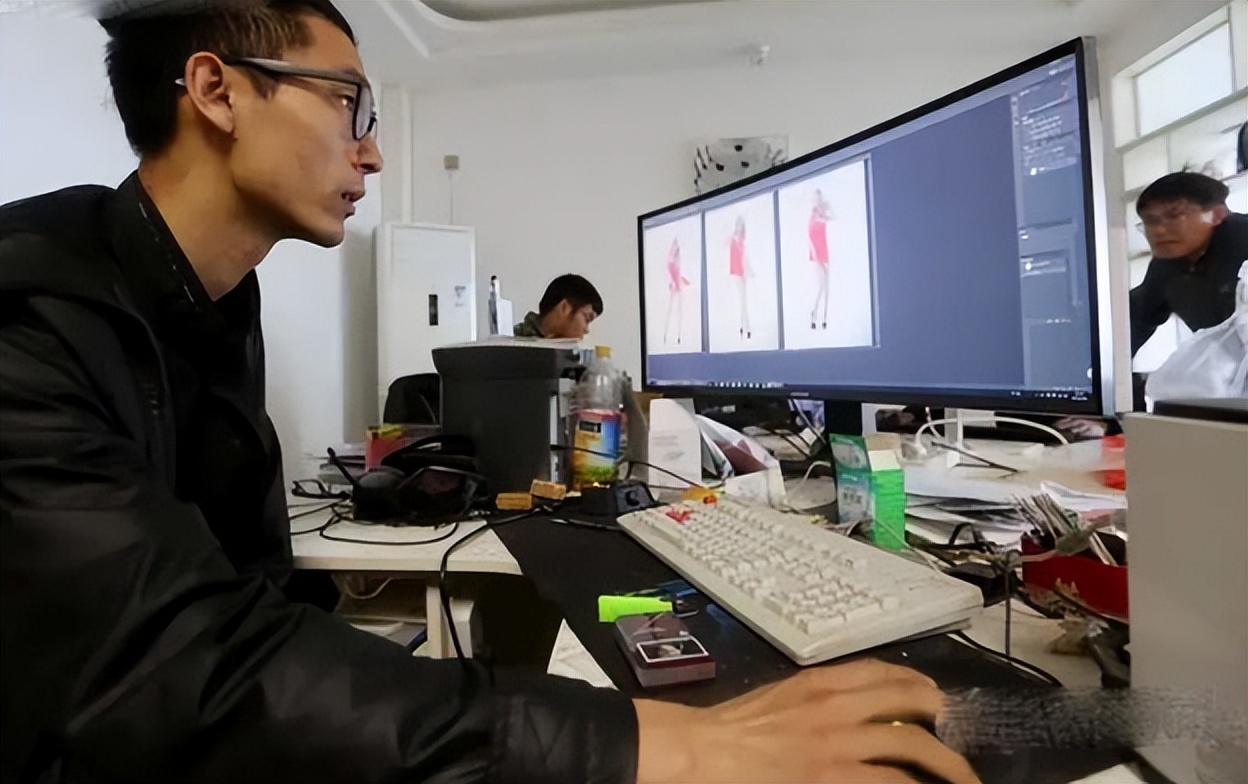 90后男内衣,90后小伙把内衣卖到全球