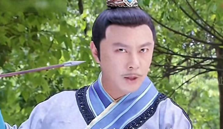 手撕*袜丝**，筷子夹胸，这些辣眼睛的镜头，实在是让人忍无可忍！