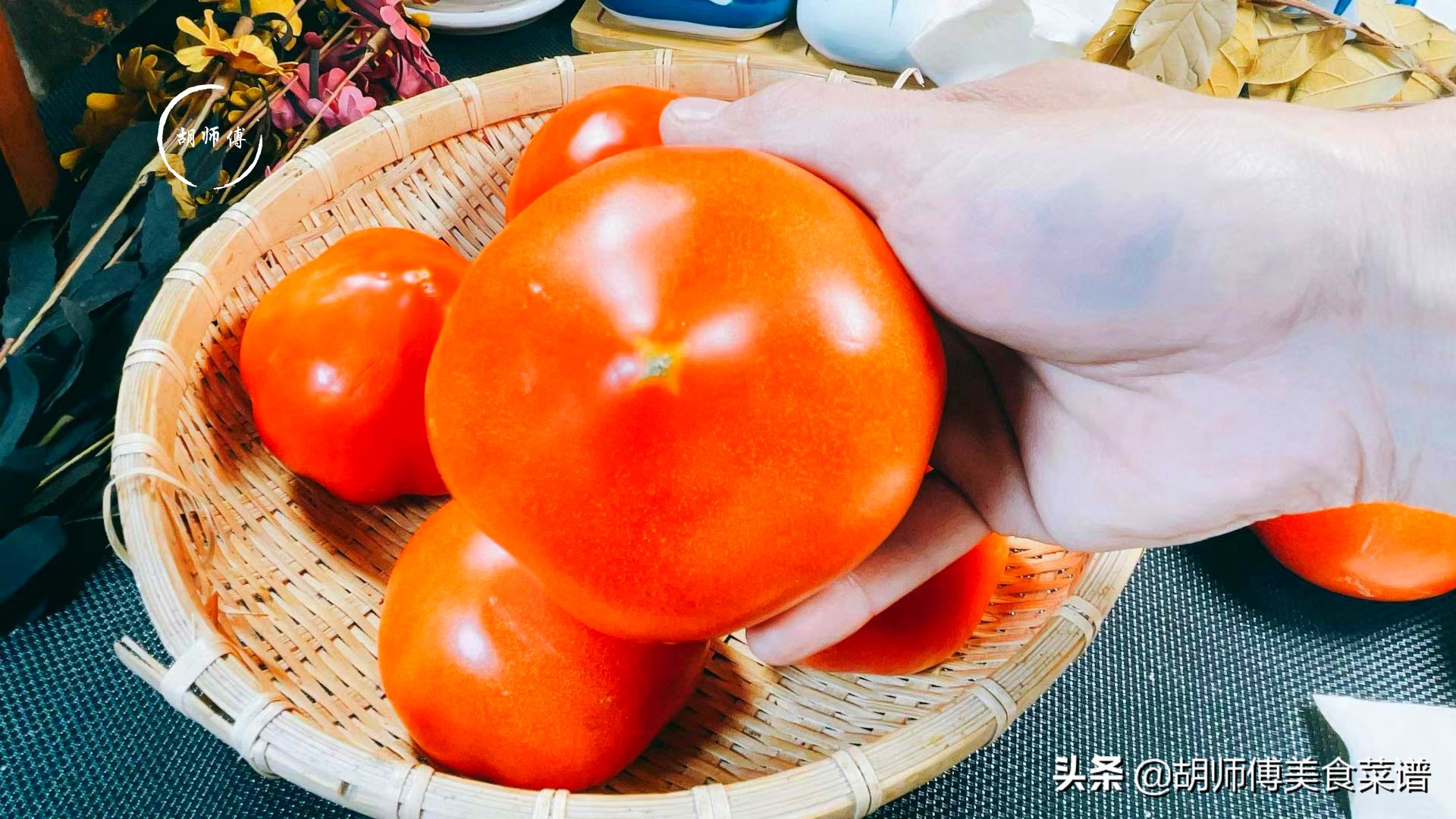 打了激素的番茄如何辨别？老菜农：看这3个部位，一眼就能看出来