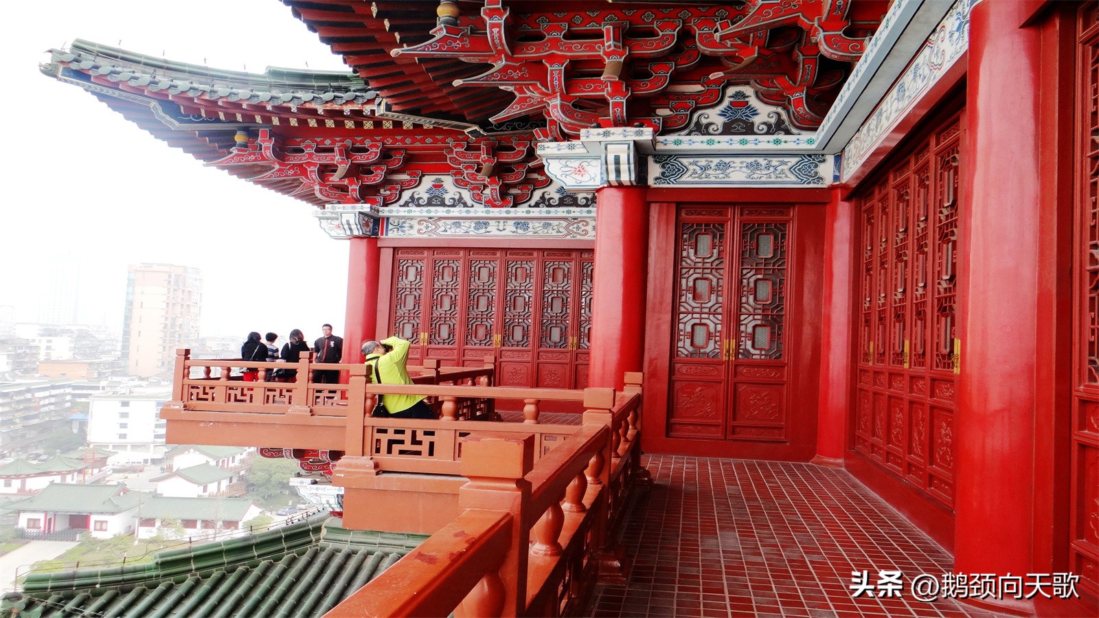 南昌滕王阁江南四大名楼之首,南昌滕王阁和武汉滕王阁的区别