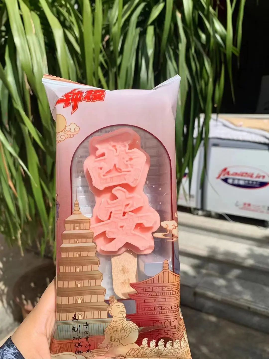 钟楼小奶糕还有吗,钟楼奶糕哪里批发