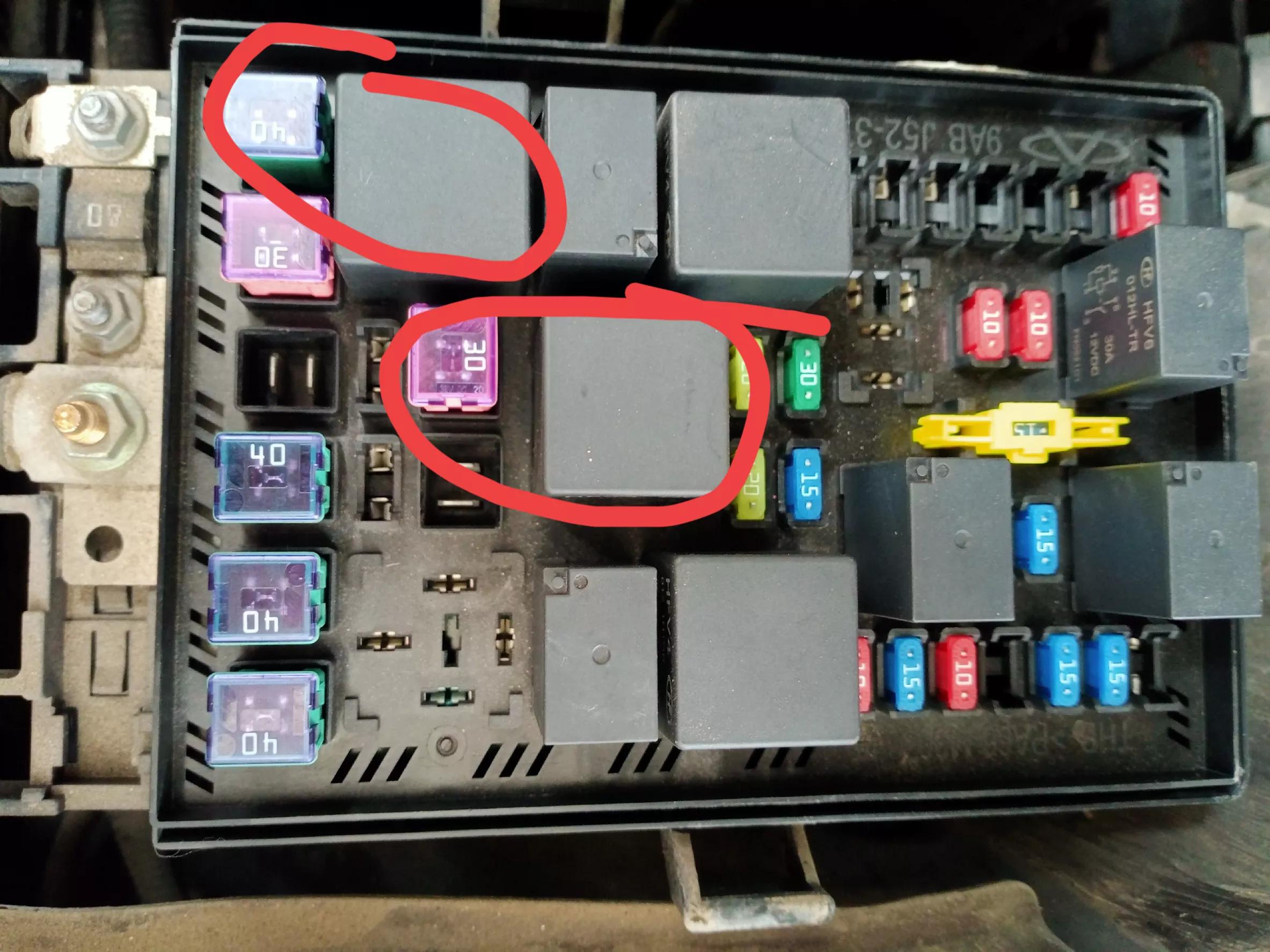 汽车水温高怎么处理,汽车水温过高冲缸维修一般多少钱