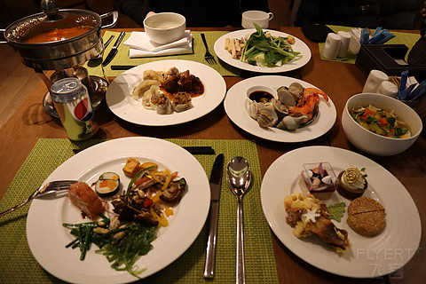 上海波特曼丽思卡尔顿房间视频,上海波特曼丽思卡尔顿酒店7楼