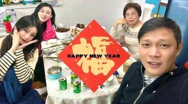 范志毅巩汉林,巩汉林批评男足引骂战