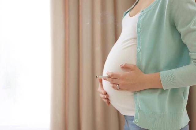 父母视力正常孩子高度散光,父母视力正常孩子失明