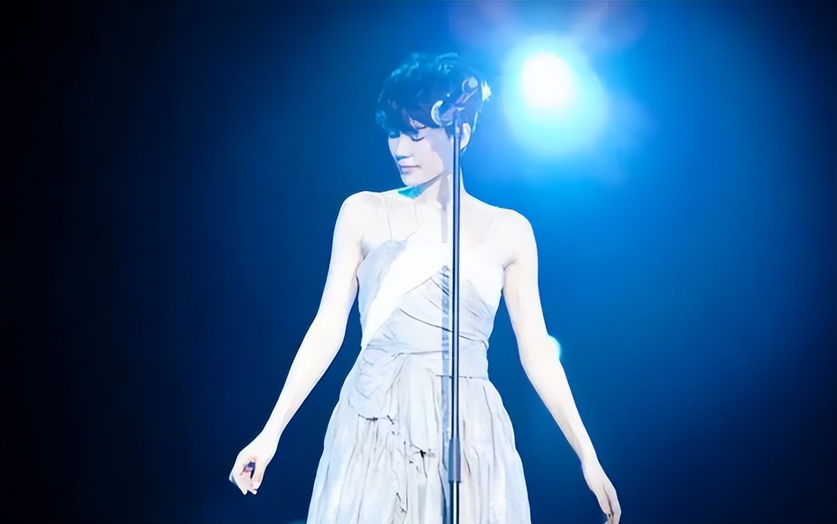 窦唯前妻高原视频,窦唯第二任妻子高原近况