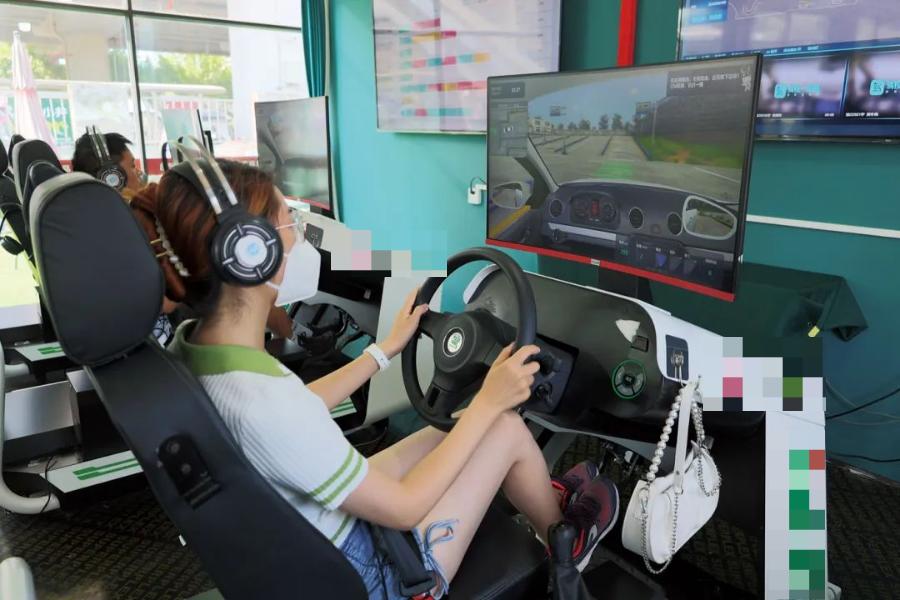 年轻人不想学车，没有驾校是无辜的