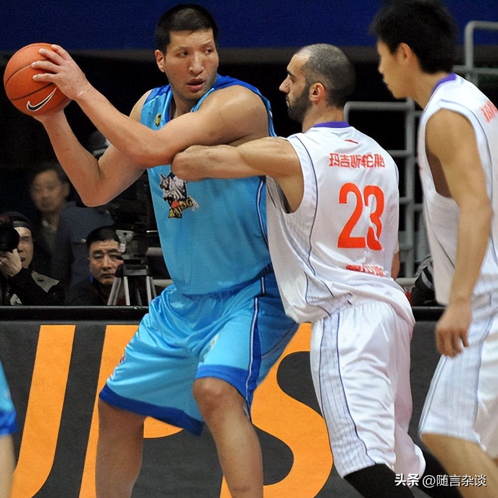 中国男篮的十大经典球员,中国男篮历史前十大中锋