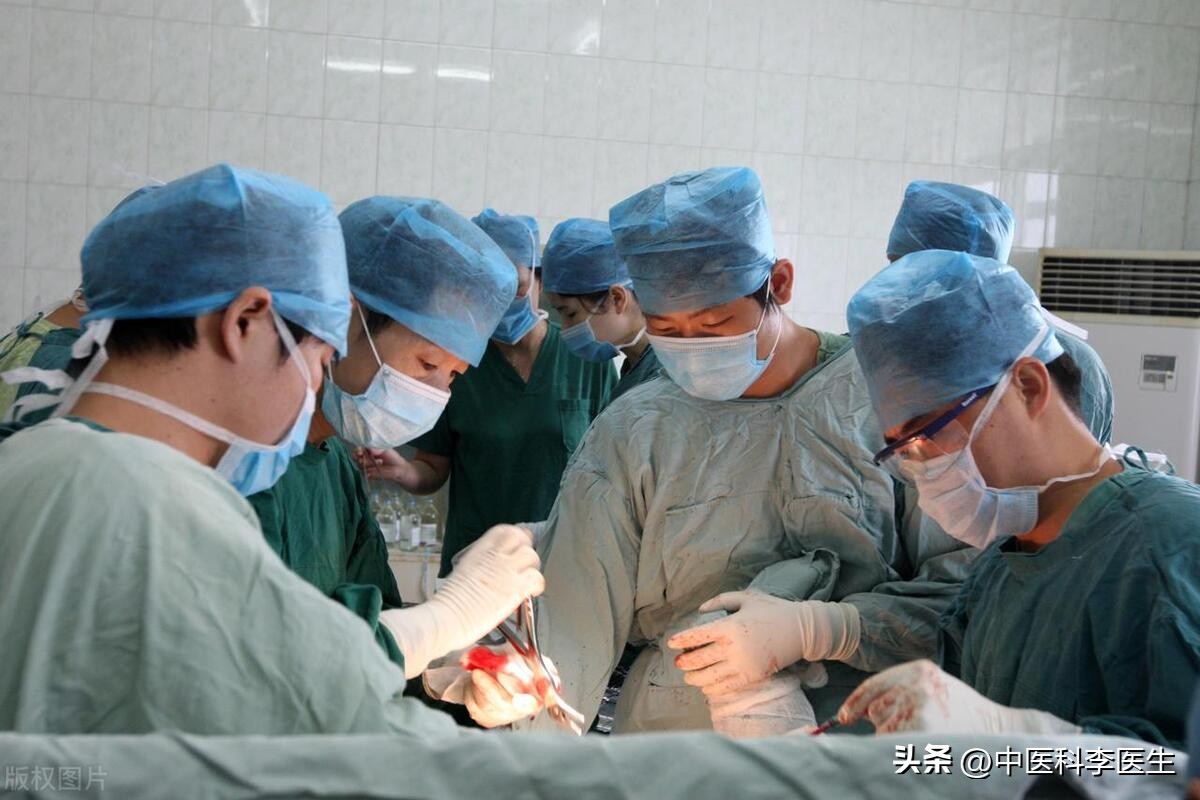 一台手术主刀大夫能赚多少钱,医生做一台外科手术赚多少钱